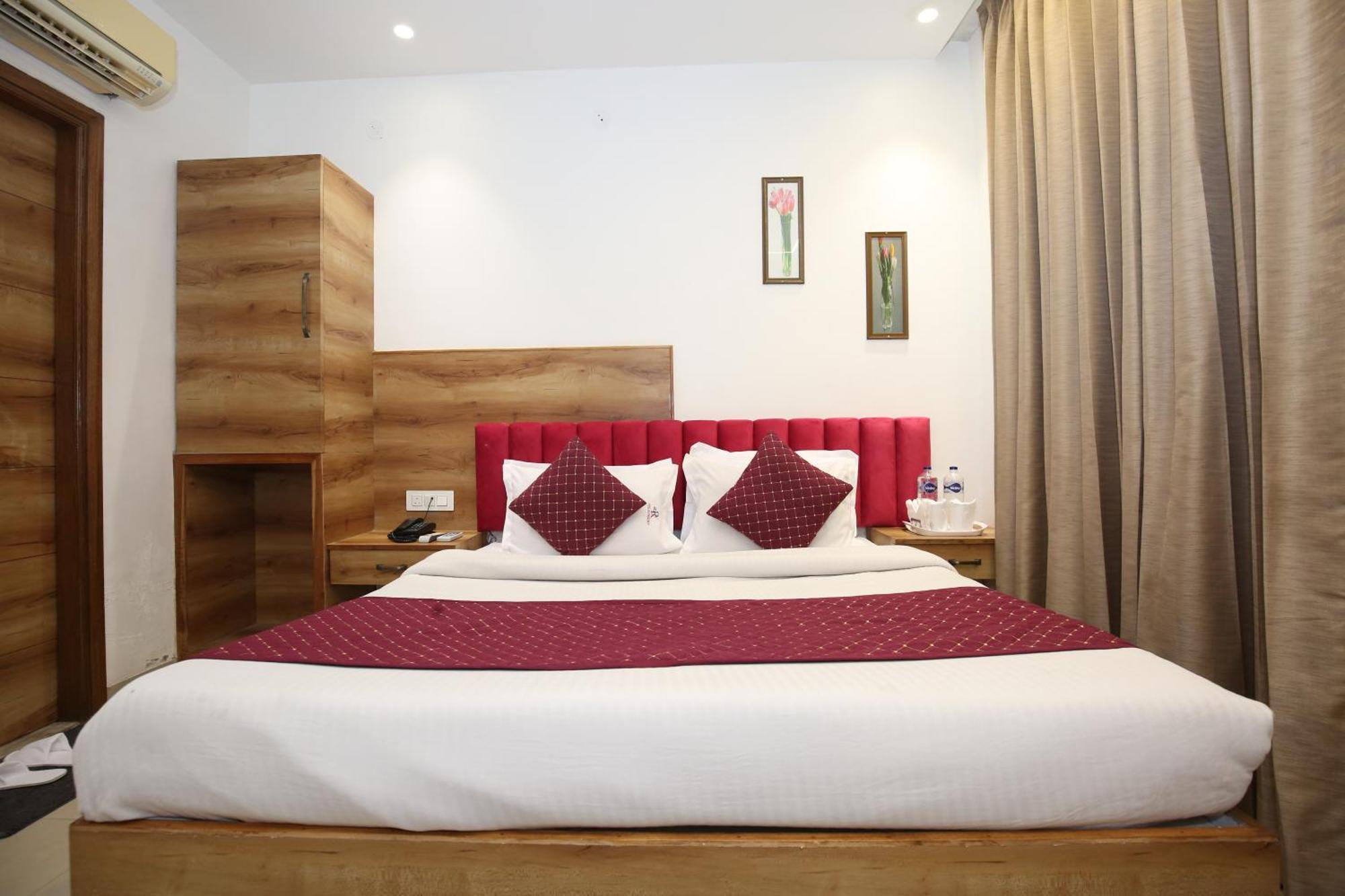 Hotel Rv Regency Amritszár Kültér fotó
