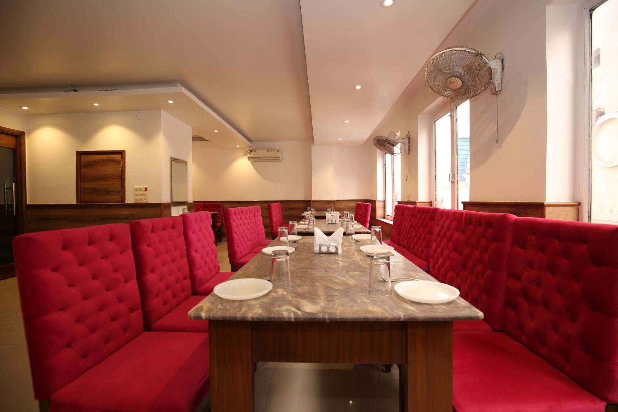 Hotel Rv Regency Amritszár Kültér fotó