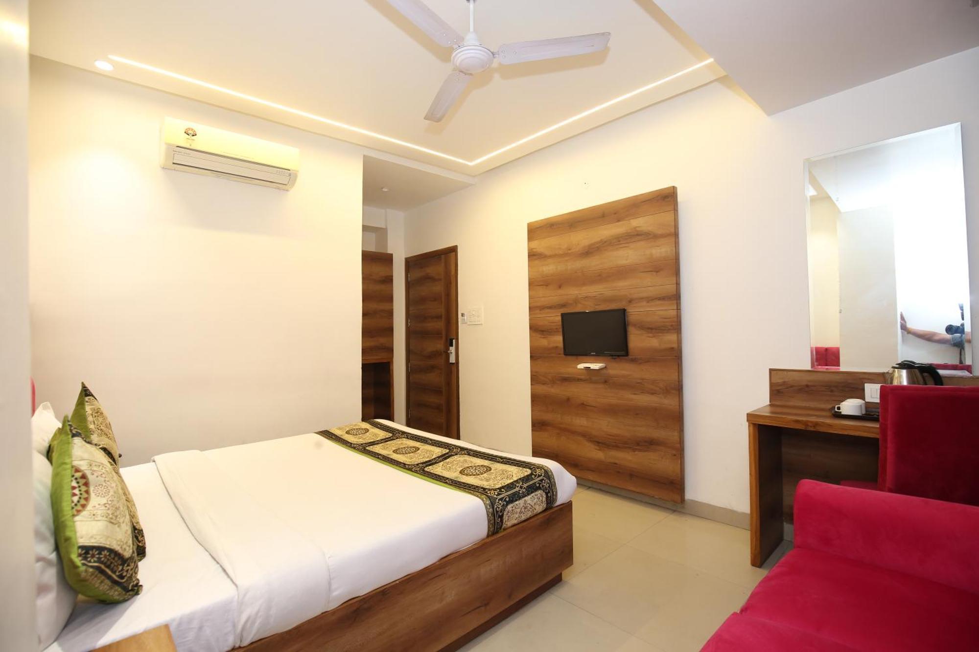 Hotel Rv Regency Amritszár Kültér fotó